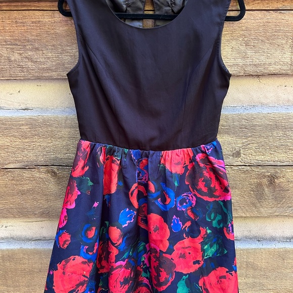 JEALOUS TOMATO Floral Fit and Flare Dress size Large - Picture 2 of 10